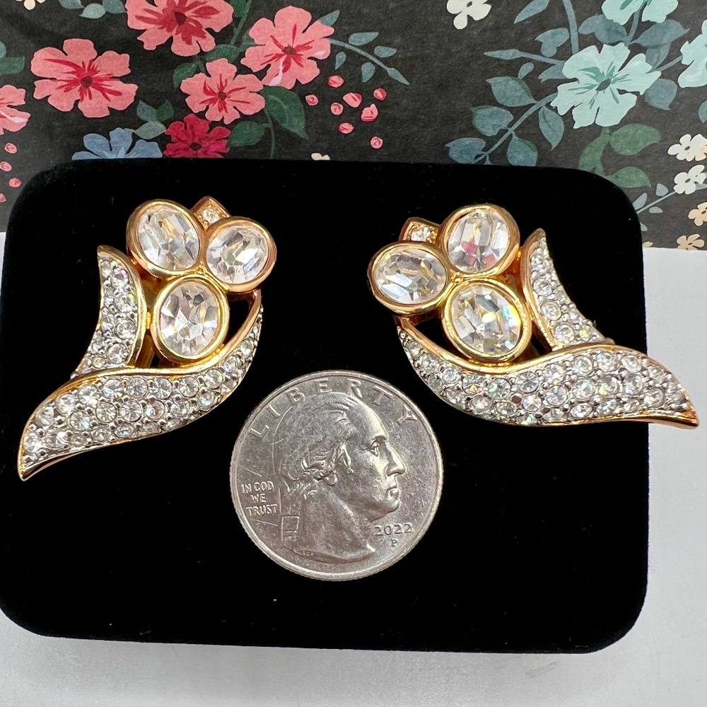 Swarovski Crystal Pave CLIP Earrings - Picture 3 of 5